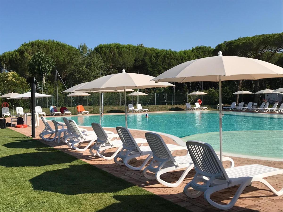 Camping I Melograni Marina Di Bibbona Exterior photo